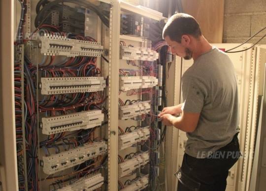 Ents Julien Bataillard Electricité — Photos 1